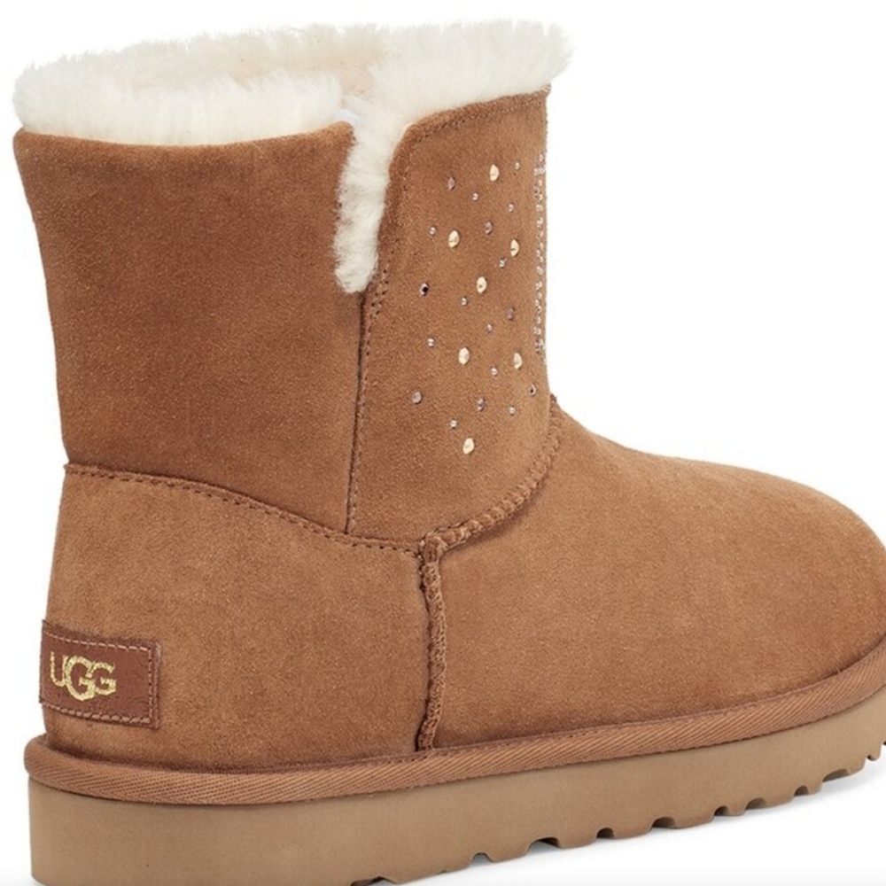 UGG Classic Gem Mini Bootie - Picture 3 of 4
